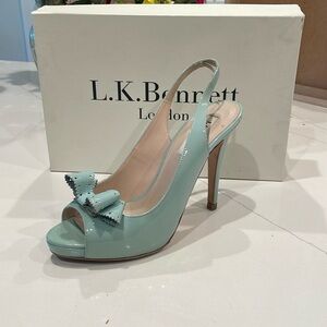 L.K. Bennett London Pacific size 38 clay